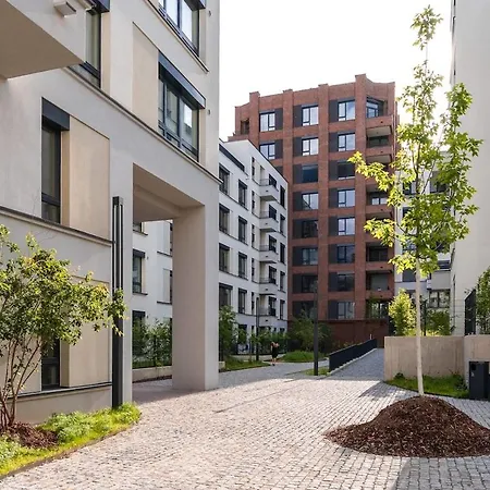 Modern 1br With Terrace, Workspace & Free Parking Appartement Prague